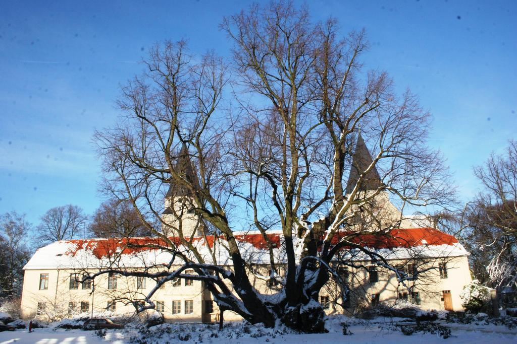 Kaerntner Stub'N Hotel Königslutter am Elm Exterior foto